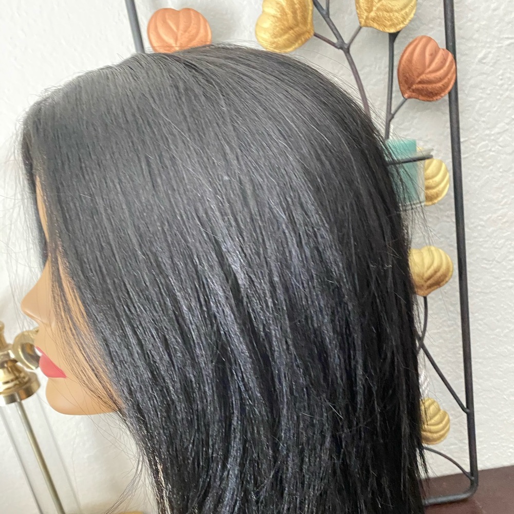 Short bob - Picture 3 of 9